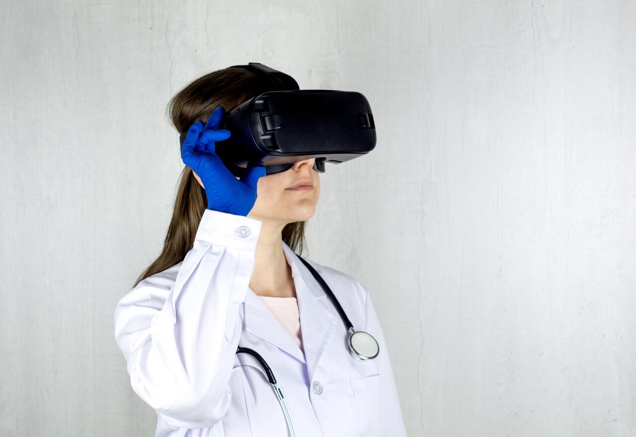 How Is Augmented Reality Utilised In Healthcare?